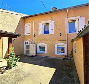 maison de ville à la vente -   42300  ROANNE, surface 120 m2 vente maison de ville - UBI479690339